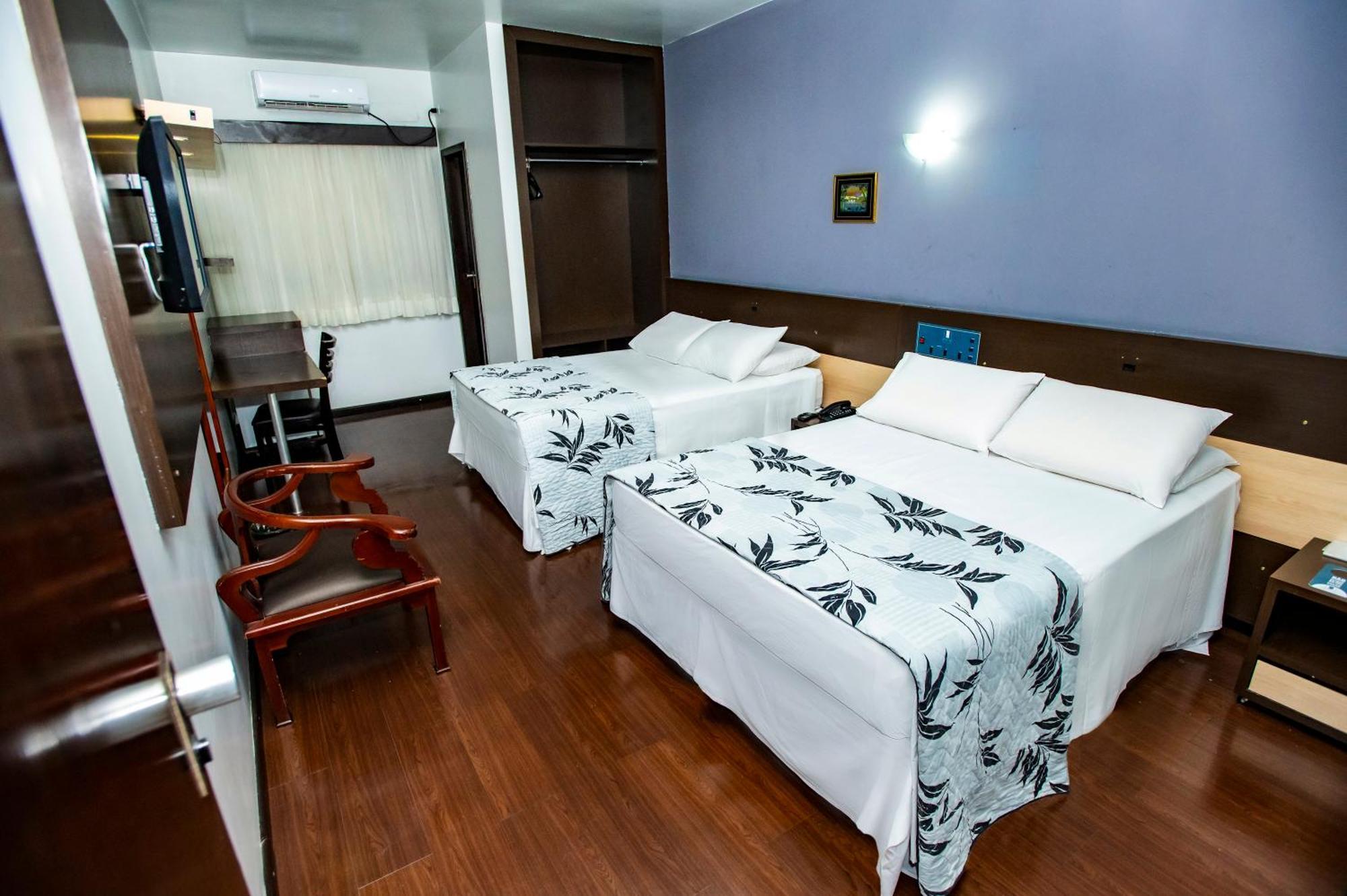 Hotel 365 Куяба Екстер'єр фото